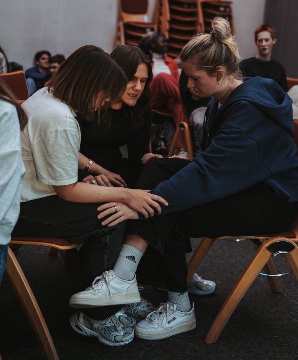 Three women who pray